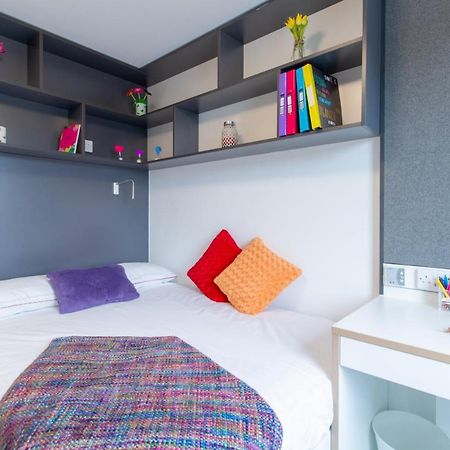 En Suite Rooms & Studios, Coventry - Sk Екстер'єр фото
