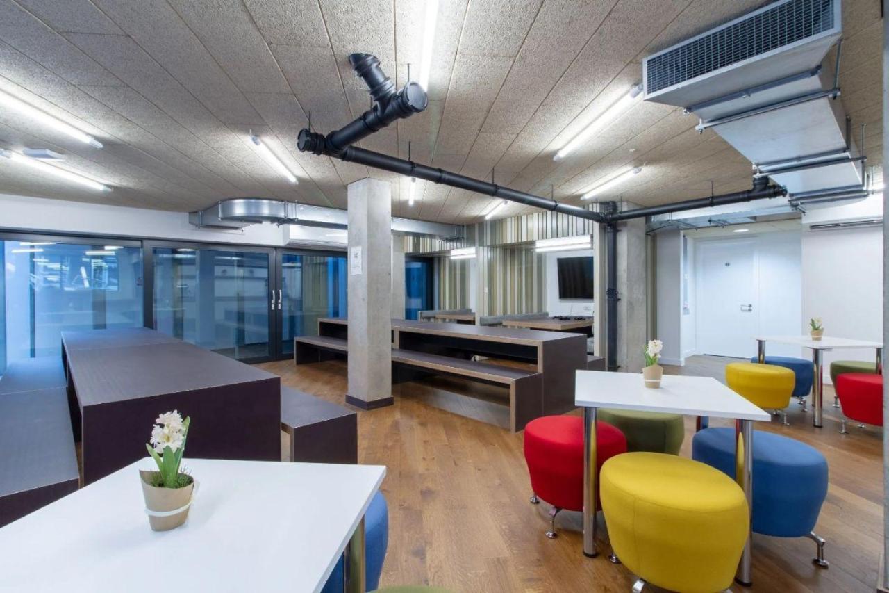 En Suite Rooms & Studios, Coventry - Sk Екстер'єр фото