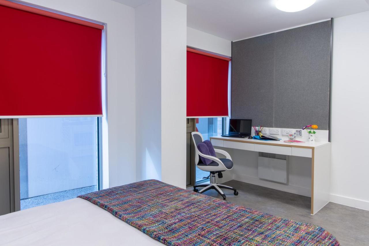 En Suite Rooms & Studios, Coventry - Sk Екстер'єр фото