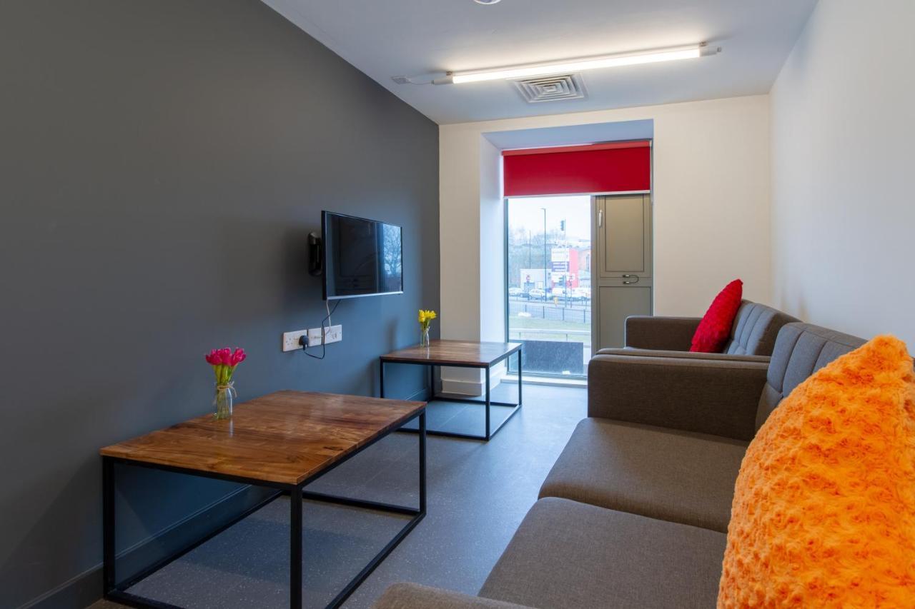En Suite Rooms & Studios, Coventry - Sk Екстер'єр фото